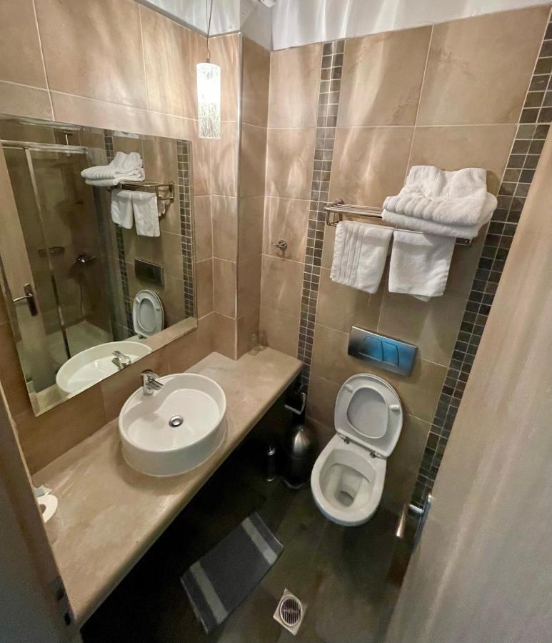 Hotel Afrodite Néoi Póroi Eksteriør billede