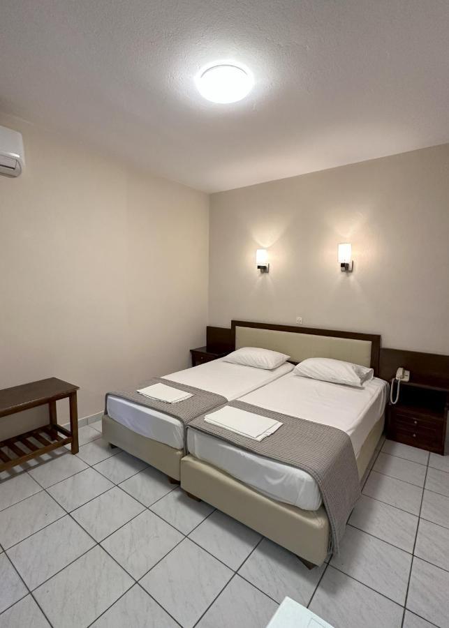 Hotel Afrodite Néoi Póroi Eksteriør billede