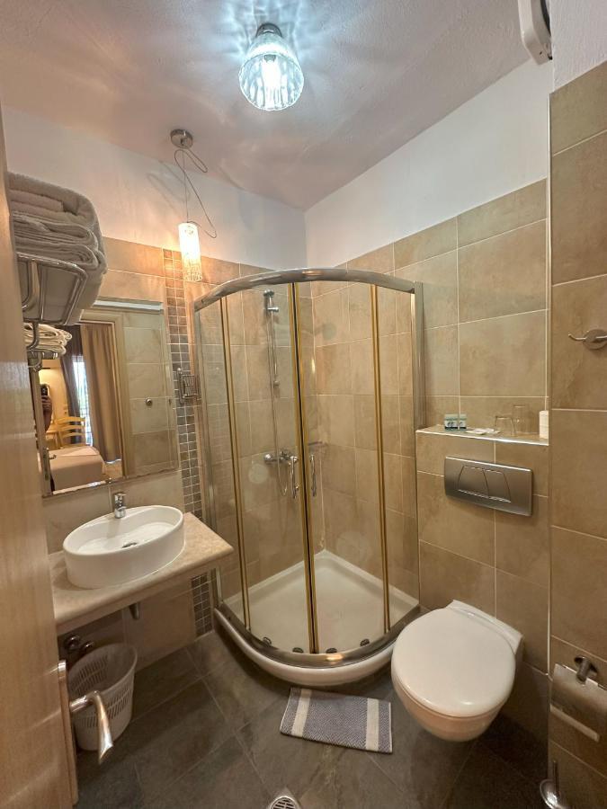 Hotel Afrodite Néoi Póroi Eksteriør billede