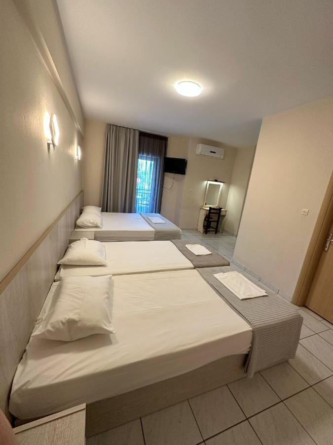 Hotel Afrodite Néoi Póroi Eksteriør billede